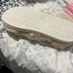 Fuzzy Beige Slippers